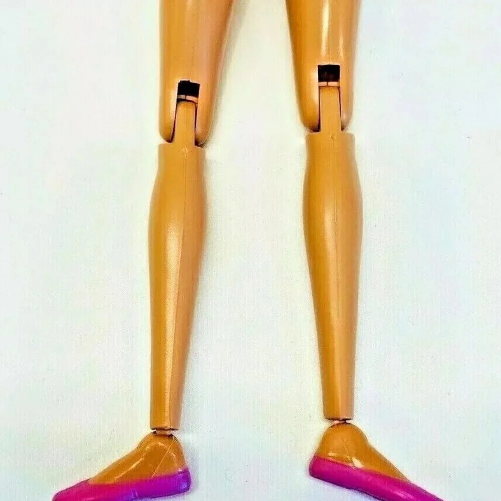 MATTEL BARBIE Doll Twist-N-Turn Purple Gown Articulated Elbows Knees 12" Tall - Picture 11 of 12